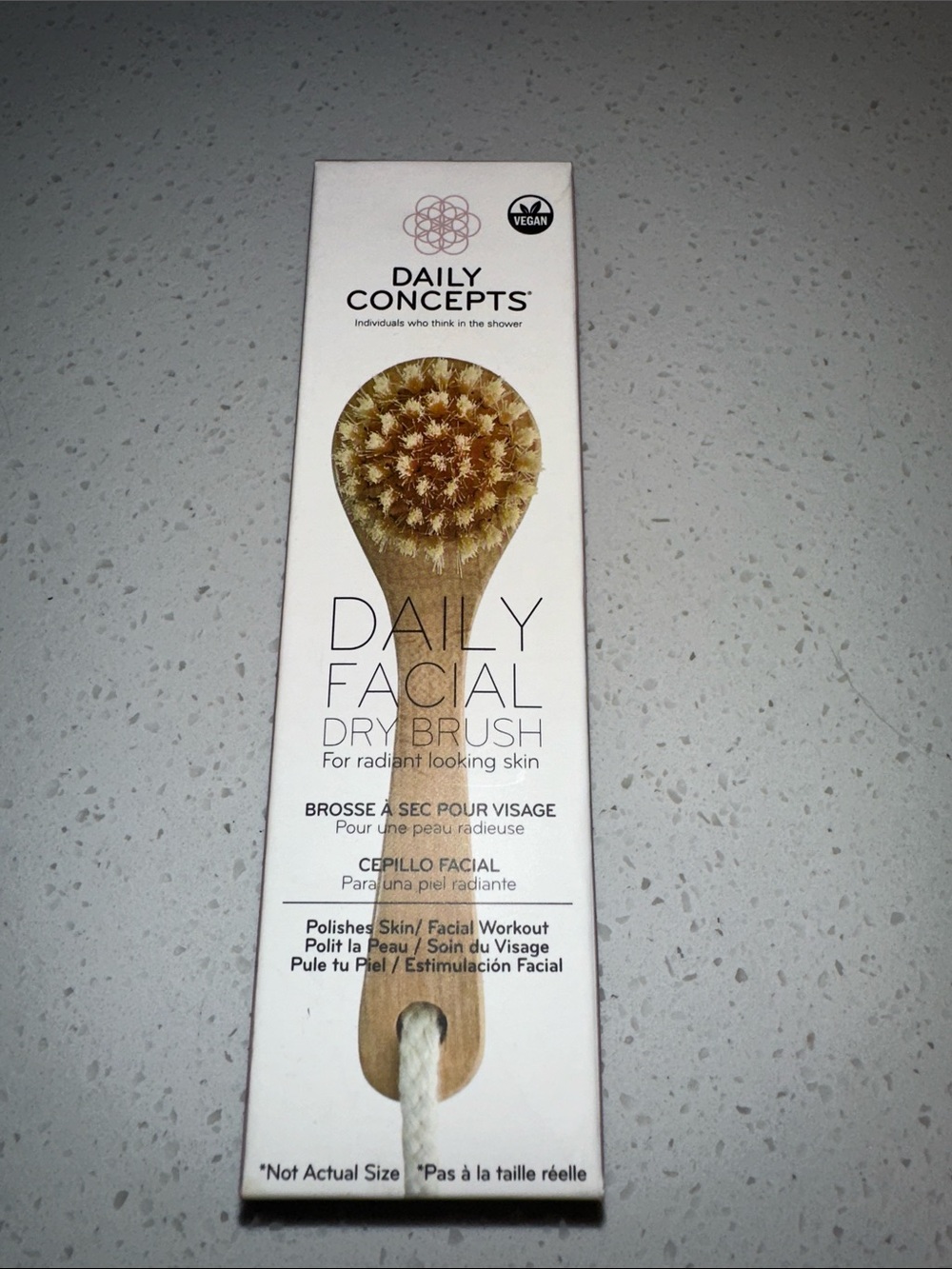 Daily Concepts Facial Dry Brush - Natural Brown